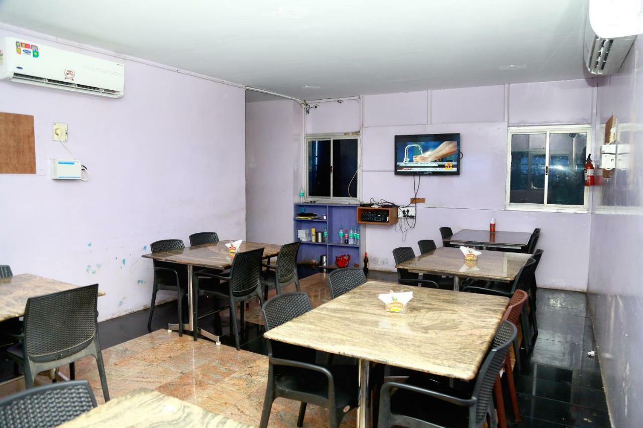Hotel Shridevi Park Ченай Екстериор снимка